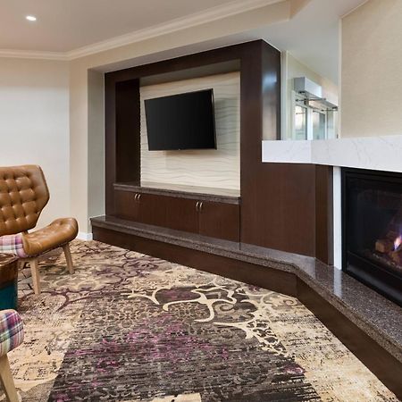 Residence Inn By Marriott Стейт Колидж Екстериор снимка