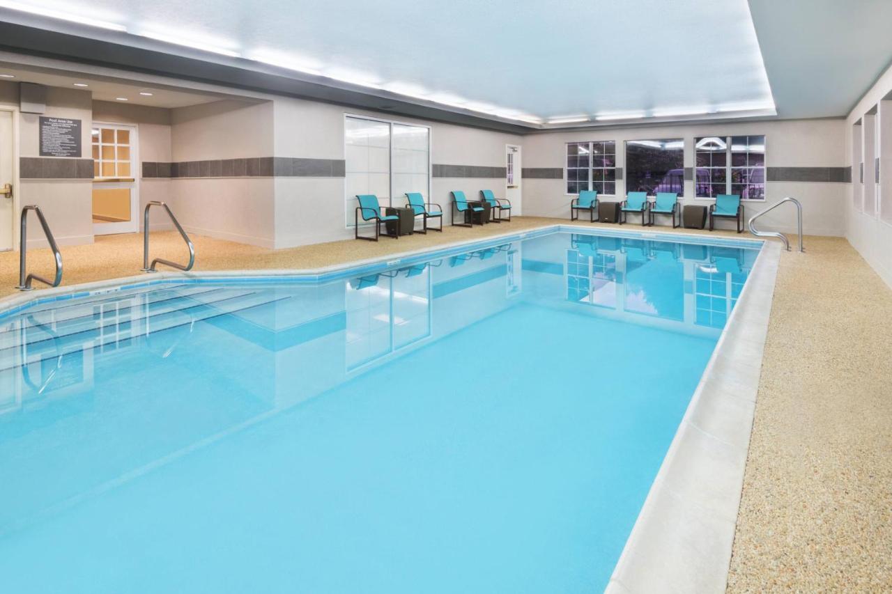 Residence Inn By Marriott Стейт Колидж Екстериор снимка