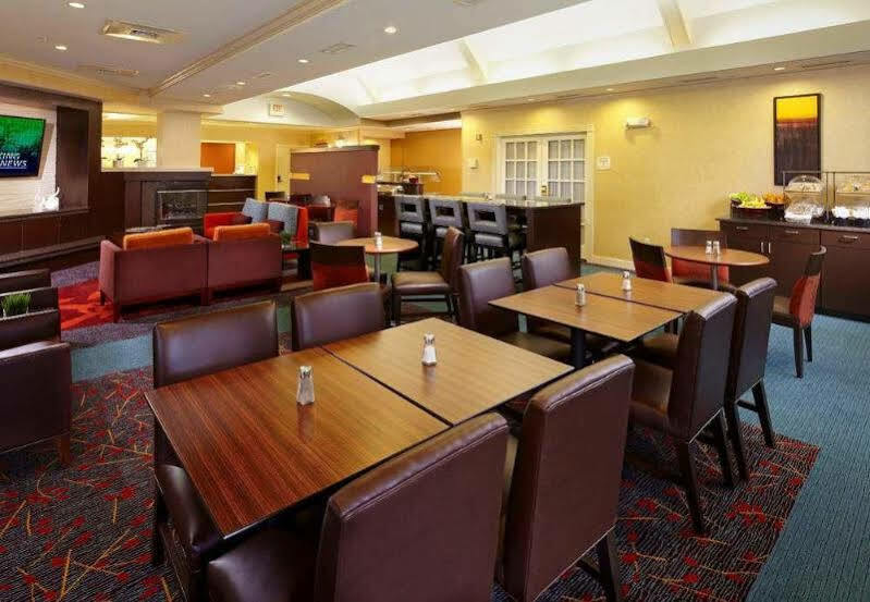 Residence Inn By Marriott Стейт Колидж Екстериор снимка